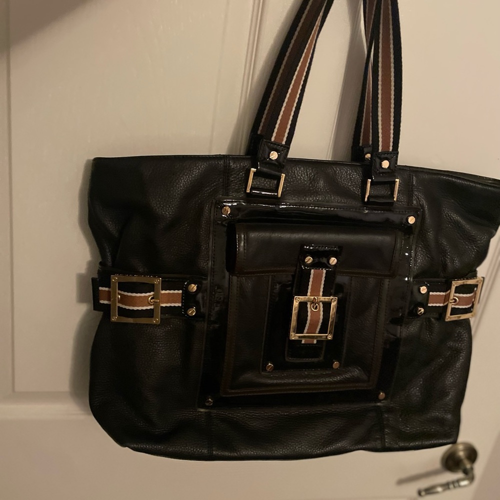 Beautiful large Tory Burch Black Leather Tote Bag - Weekend or Work bag - Picture 14 of 14